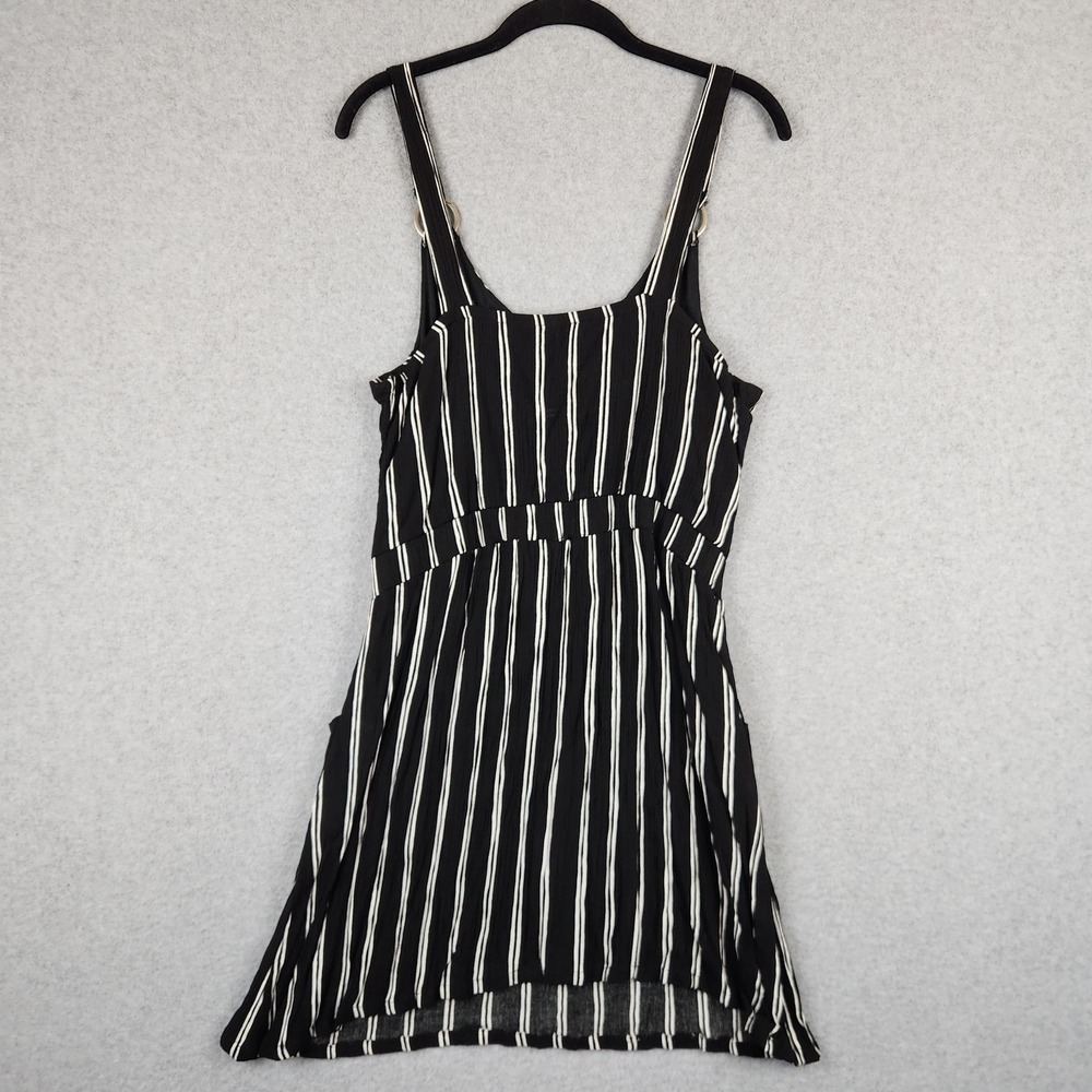 Derek Heart Women's Size XL Black White Striped Sleeveless Romper Pockets Casual